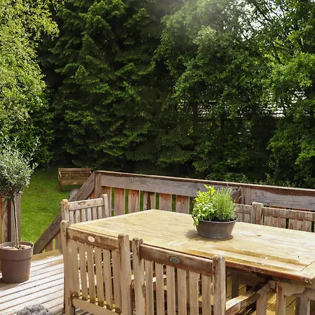 Forestside Escape Near Lake, Cleaning Included Casa vacanze La-Roche-en-Ardenne