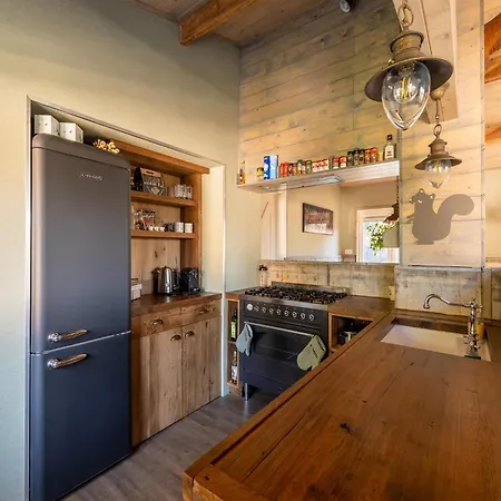 Forestside Escape Near Lake, Cleaning Included Casa vacanze *